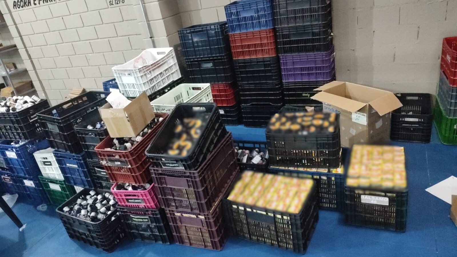 Vigilância interdita atacadista de suplementos e descarta 900 kg de produtos em Americana; vendas eram feitas pela internet