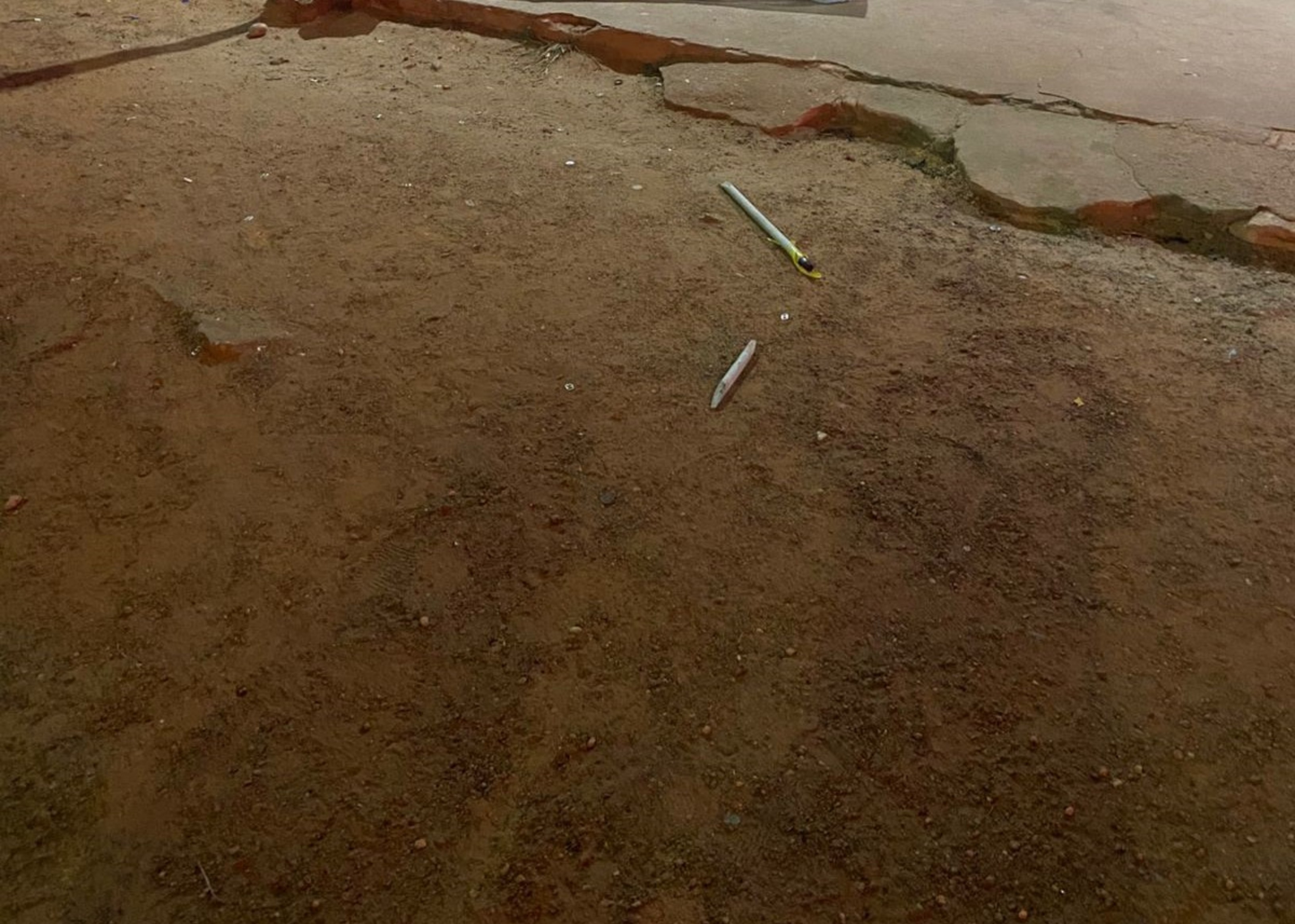 Homem briga com caixa de supermercado, ameaça clientes com cabo de vassoura, passa mal e morre, em RR