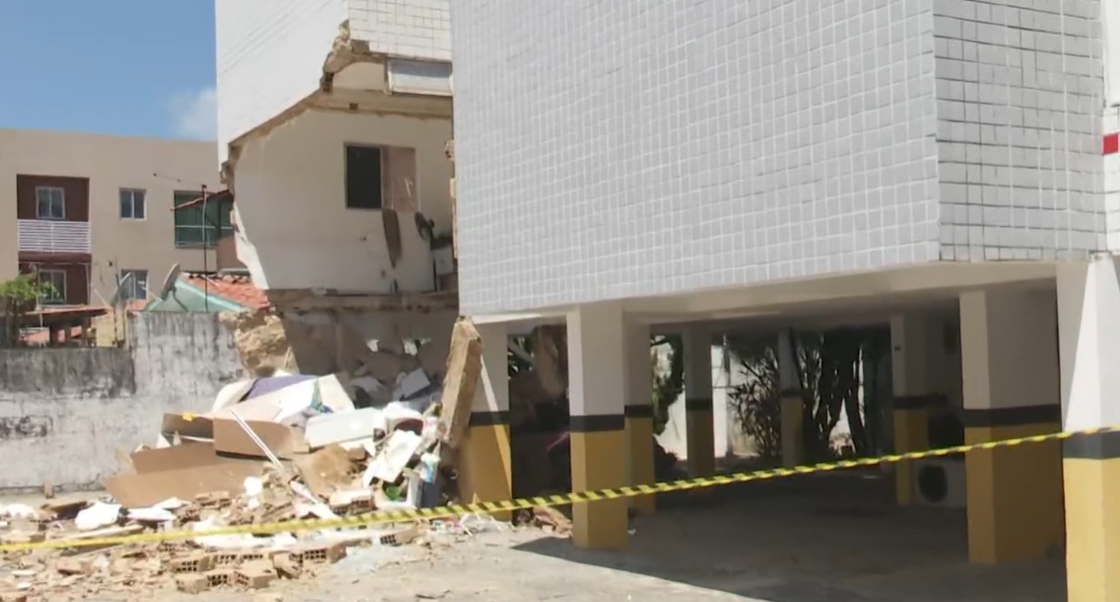 Apartamento desaba e prédio é interditado em João Pessoa