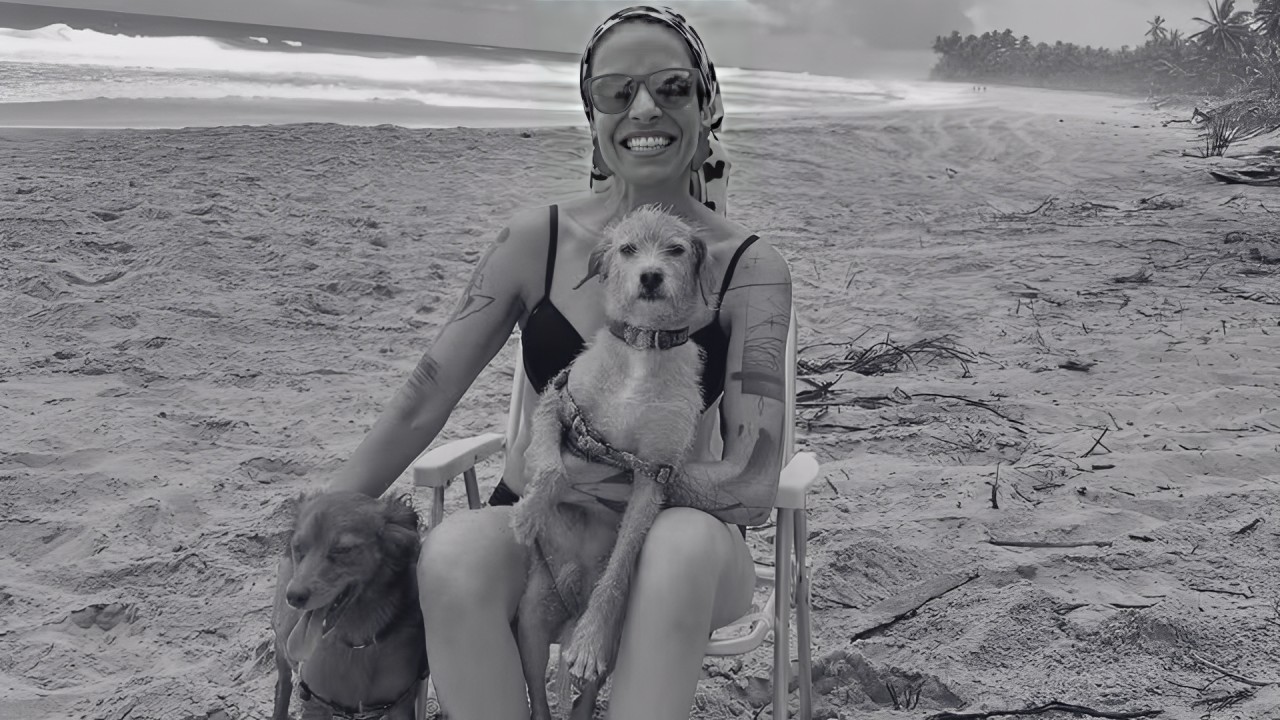Quem era a advogada mineira e protetora de animais que morreu em acidente com os três cachorros