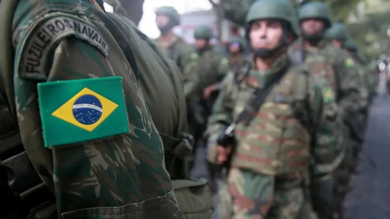 Por que Brasil faz exercício militar na Amazônia com novo míssil e blindados