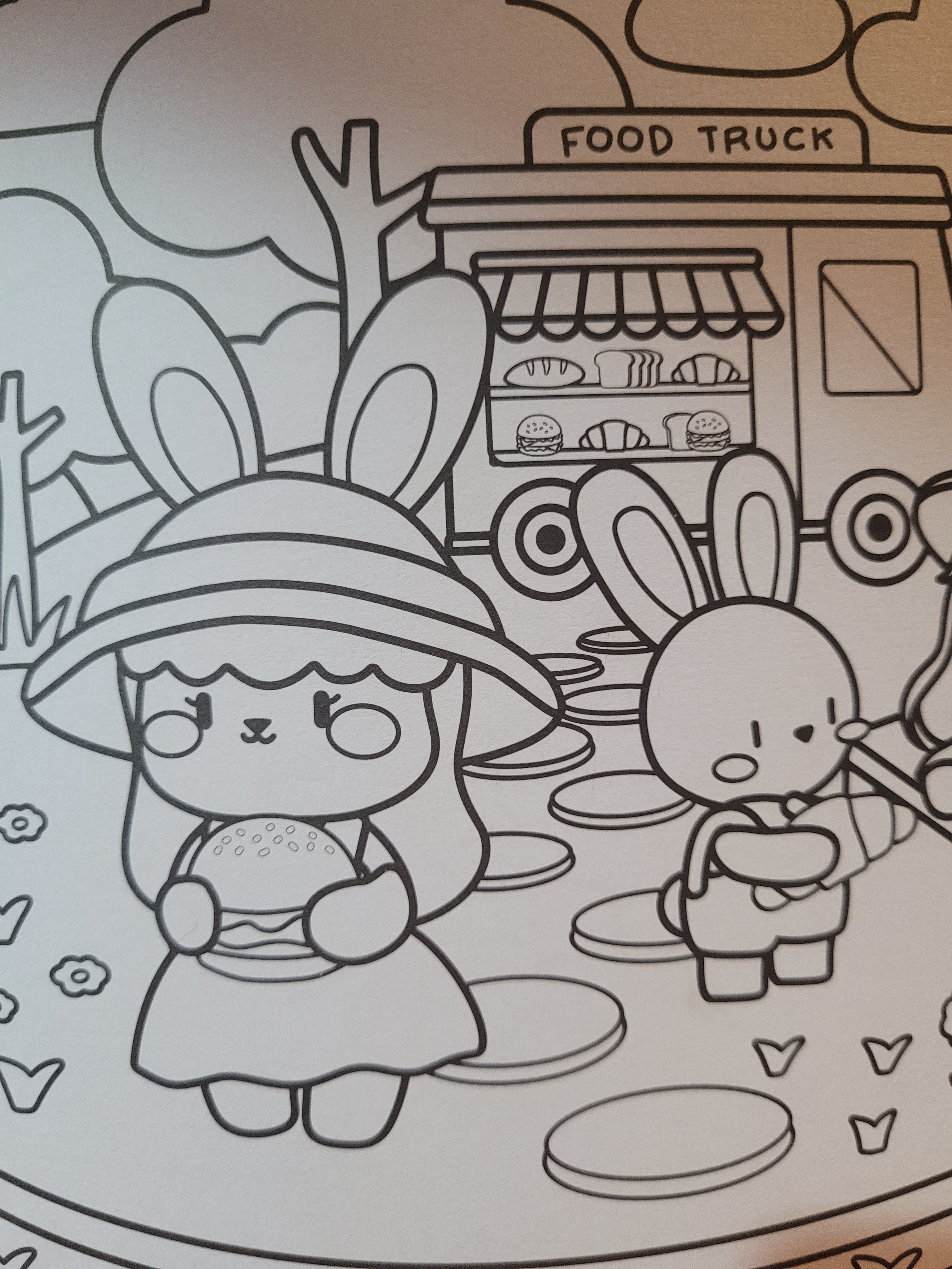 Bobbie Goods X concorrentes: o que diferencia um bom livro de colorir? g1 testou 4 modelos para entender 