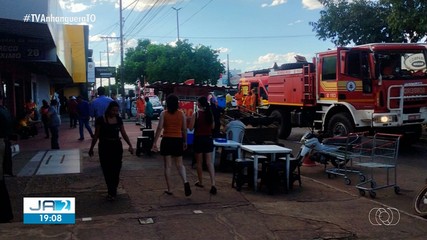 Princípio de incêndio é registrado em loja de Taquaralto