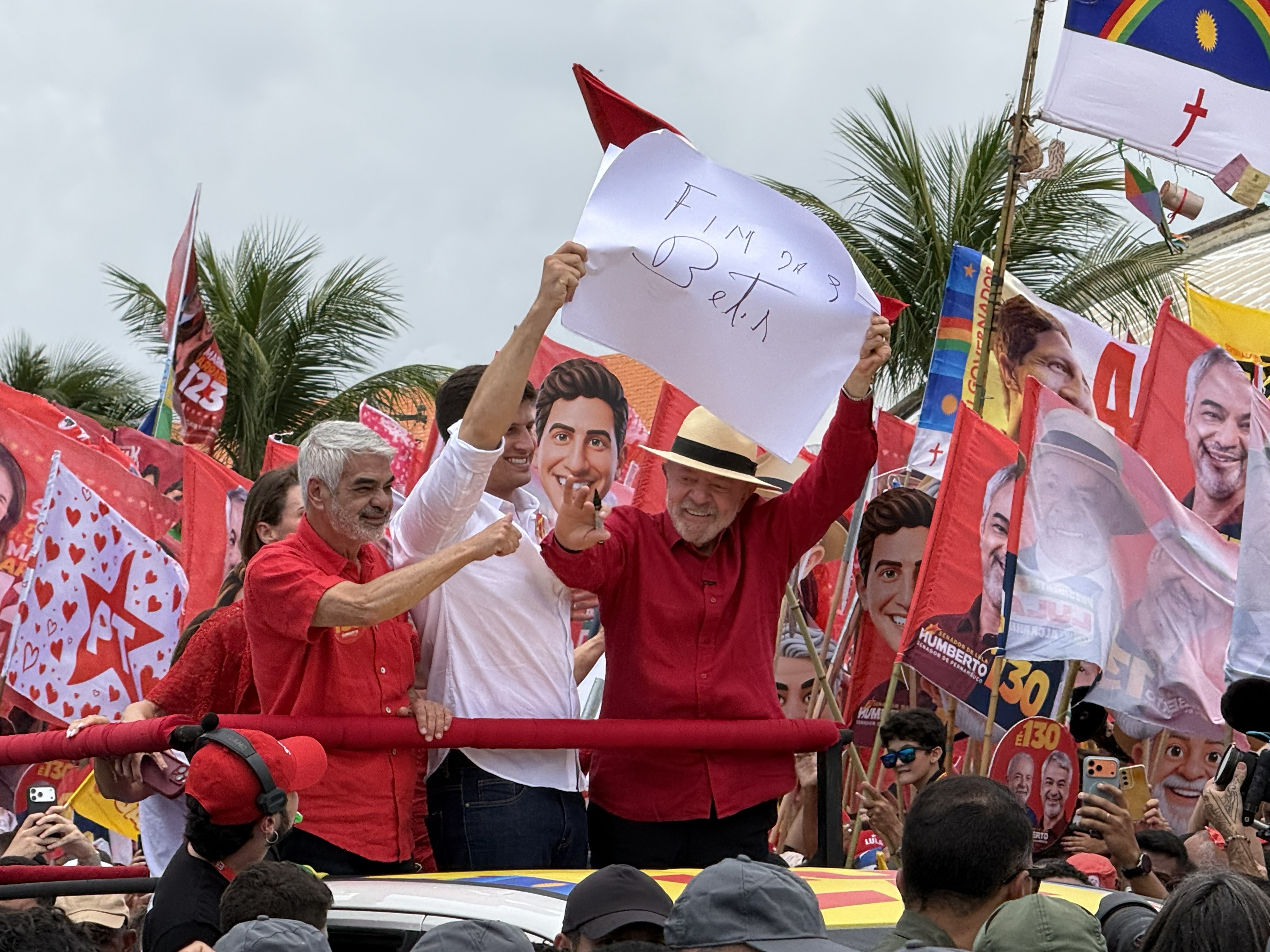 Governo anuncia proibição de bets no Brasil