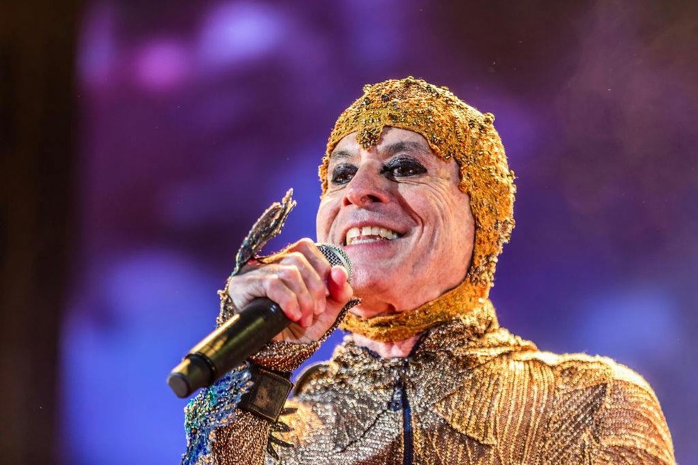 Ney Matogrosso apresenta show da turnê 'Bloco na rua' em Sorocaba (SP) — Foto: Divulgação