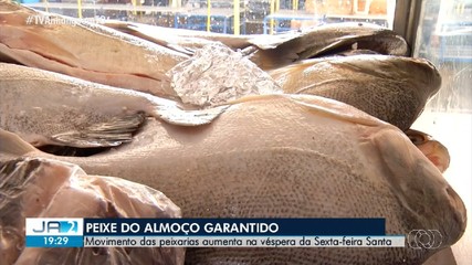 Movimento das peixarias aumenta na véspera da Sexta-Feira Santa