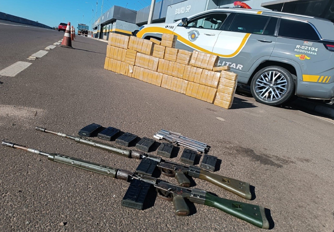 Mulher é presa com mais de 150 kg de cocaína e dois fuzis na Rodovia Castello Branco em Itatinga
