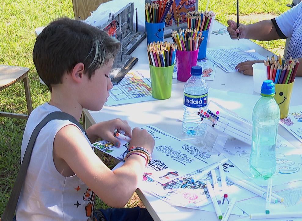 Grafiteiros paulistanos pintam prédio público em Monte Alto, SPon novembro 11, 2023 at 10:37 pm