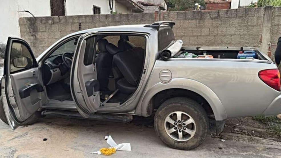 Polícia apreendeu uma caminhonete blindada com suplente de vereador preso em Choró. — Foto: Polícia Civil/ Divulgação