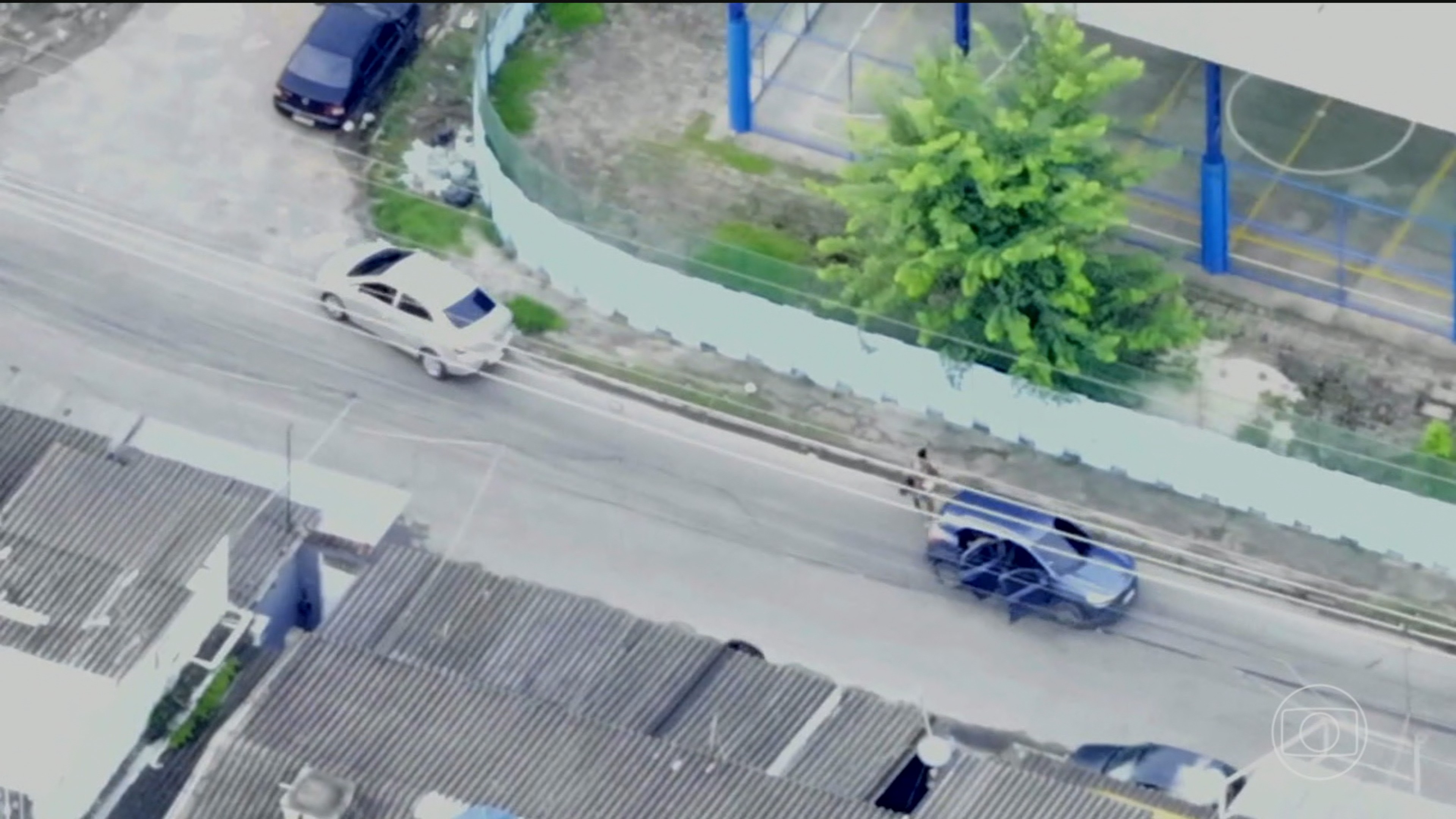 Imagens mostram como milicianos usam drones para planejar ataques e avançar sobre territórios na região mais populosa do Rio