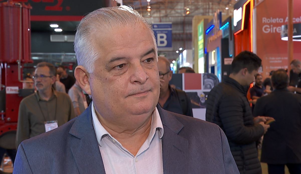 Brasil vai priorizar pequenas empresas e produtos perecíveis nas medidas de resposta ao 'tarifaço', diz Márcio França