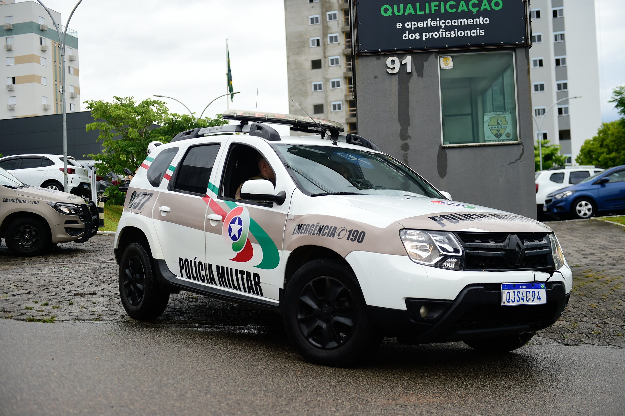 Adolescente de 17 anos morre após ser baleado ao sair de festa em SC 