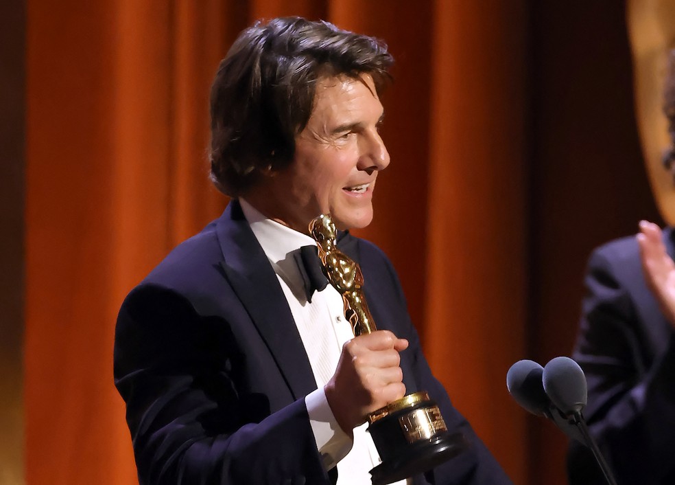 Tom Cruise recebe Oscar honorário por sua carreira — Foto: KEVIN WINTER / GETTY IMAGES NORTH AMERICA / GETTY IMAGES VIA AFP