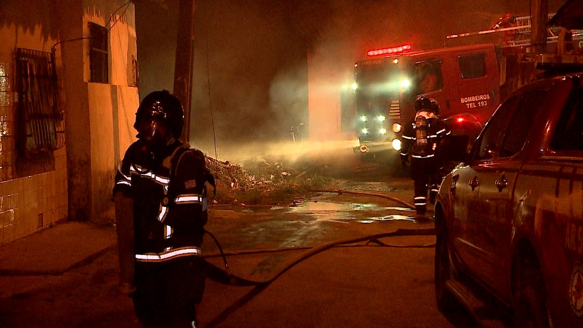 Incêndio destrói cinco casas no bairro João de Deus em São Luís