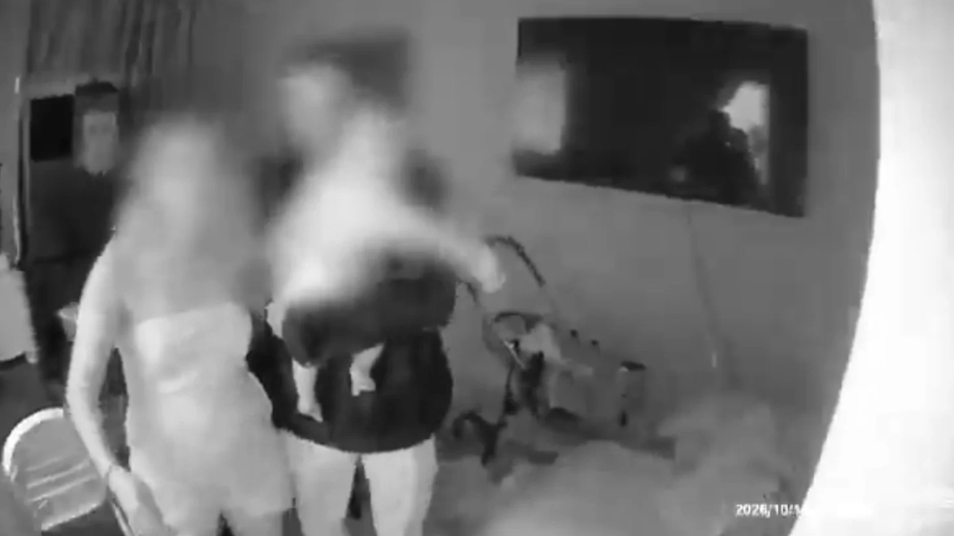 Homem preso por manter ex e filho reféns por mais de sete horas estuprou a mulher ao menos 3 vezes no período