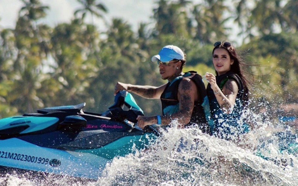 Casal de influencers é preso em MG por crimes de lavagem de dinheiro e organização criminosa por exploração do 'Jogo do Tigrinho' — Foto: Reprodução / Redes Sociais
