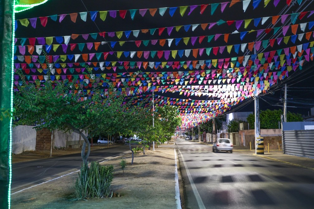 Ruas e avenidas de Petrolina ganham decoração especial para o São João — Foto: Divulgação/Ascom PMP