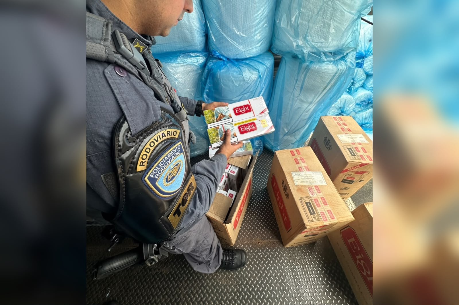 Polícia apreende quase 1 milhão de maços de cigarros contrabandeados em rodovia de Tatuí