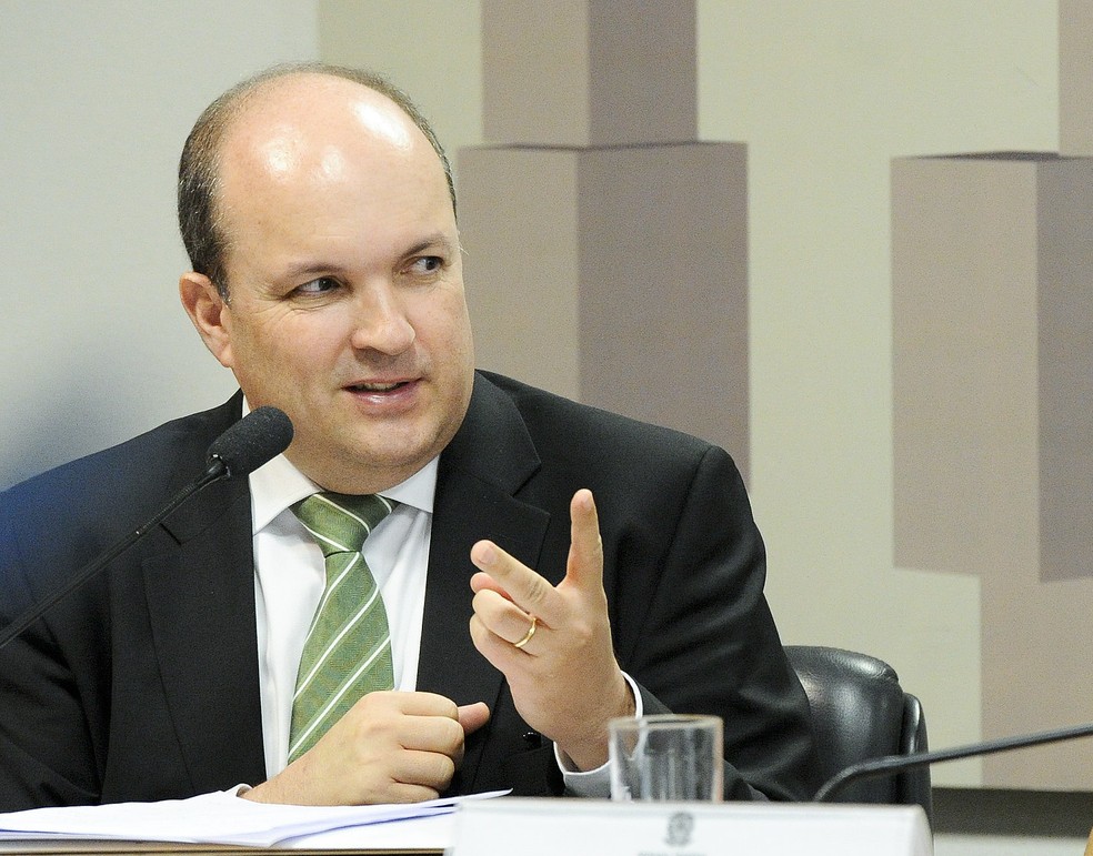 O subprocurador Antonio Carlos Bigonha durante audiência pública no Senado — Foto: Geraldo Magela/Agência Senado