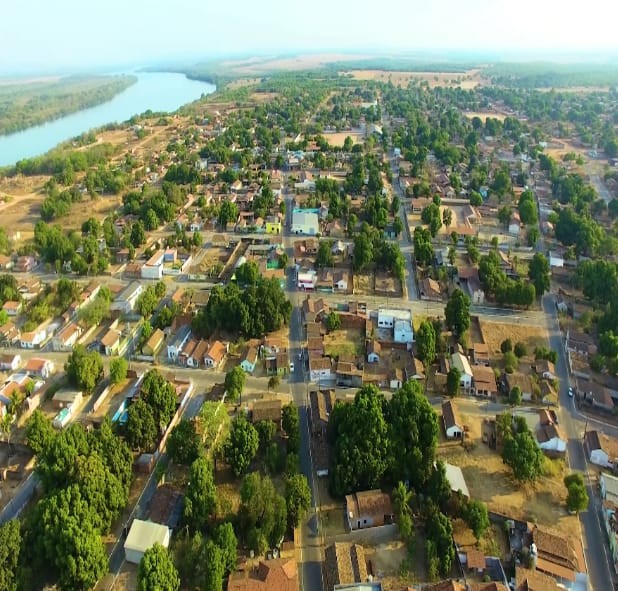 Homem foi esquartejado e queimado porque entrou em facção rival, aponta denúncia