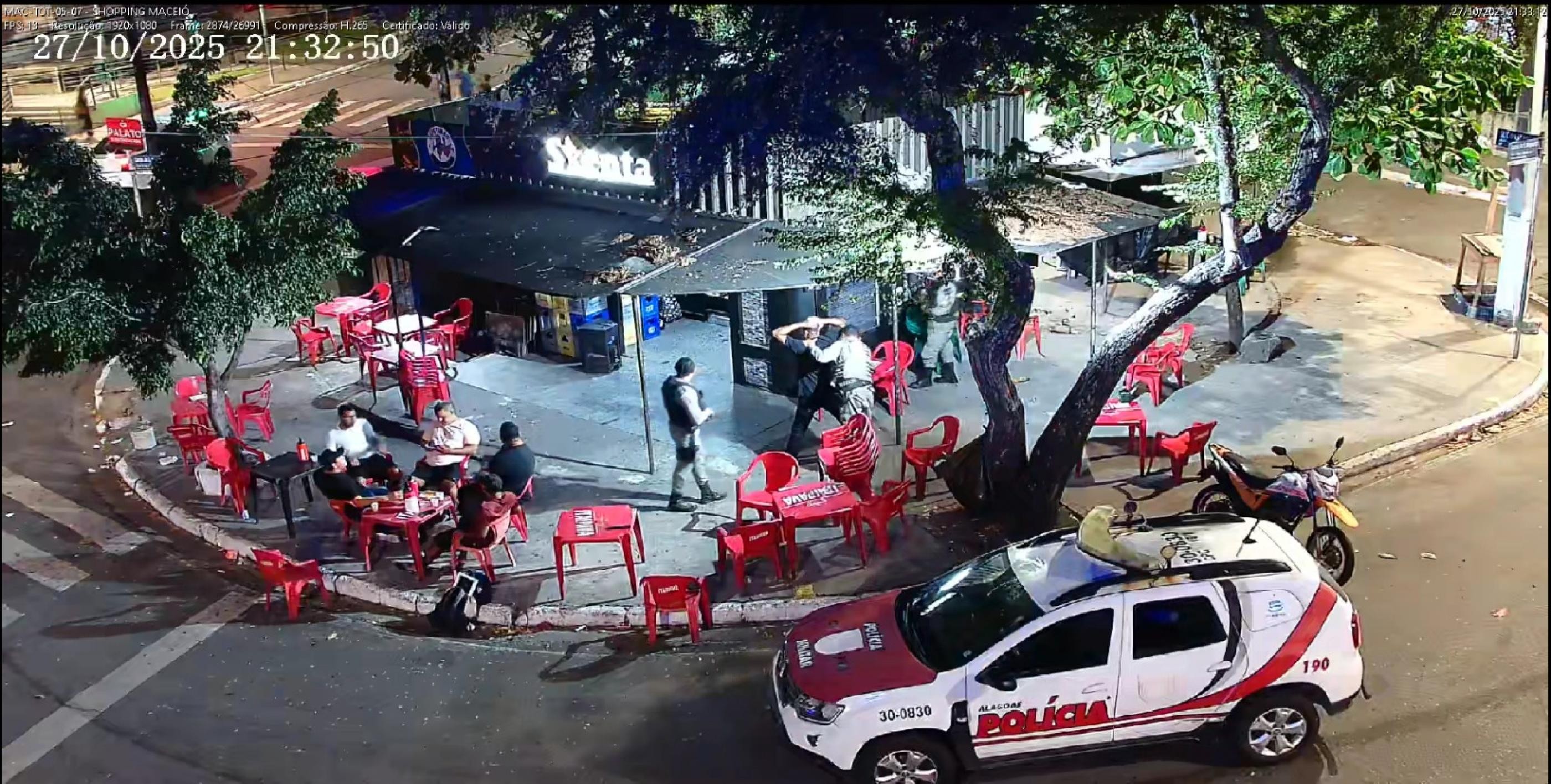 Reconhecimento facial prende dois homens com mandados de prisão em aberto em Maceió