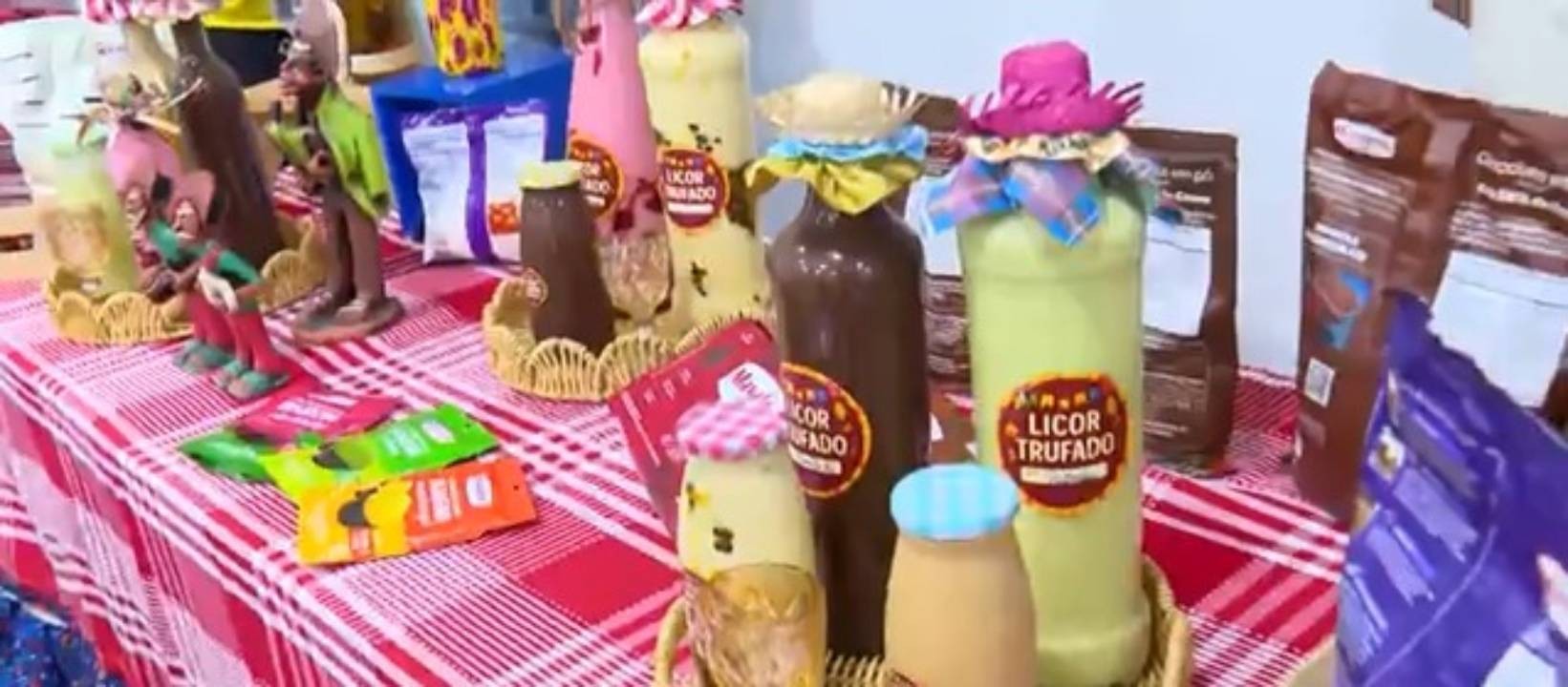 Curso gratuito de licor trufado abre vagas para mulheres em situação de vulnerabilidade em Salvador