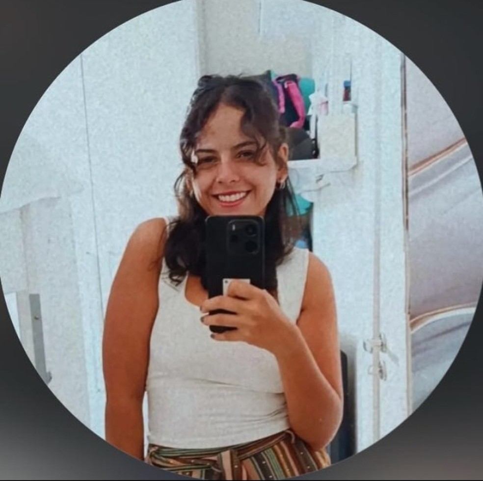 Giulia tinha 26 anos e era professora de história no Rio — Foto: Reprodução