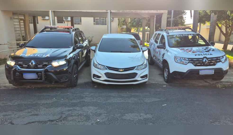 Operação contra tráfico e lavagem de dinheiro prende dupla suspeita de movimentar finanças de grupo criminoso em Rancharia (SP) — Foto: Polícia Civil/Divulgação