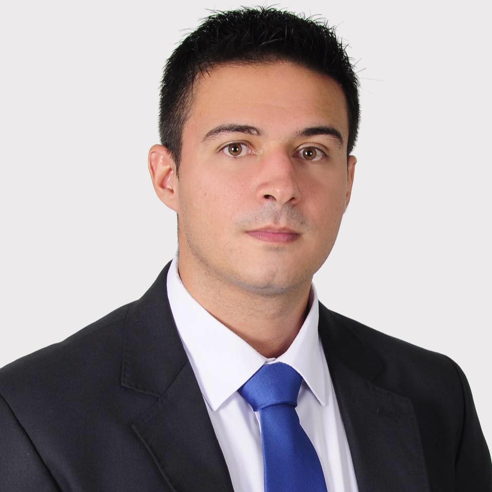 Quem era o professor universitário e advogado que morreu em acidente de carro na BR-494