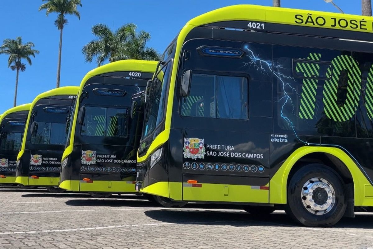 BNDES aprova financiamento de R$ 879 milhões para 400 ônibus elétricos em São José dos Campos