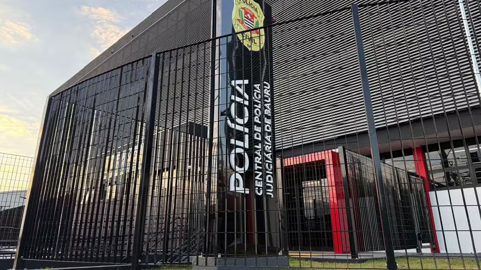 Mulher é ameaçada pelo marido, consegue desarmá-lo e o mata com golpe de faca em Bauru