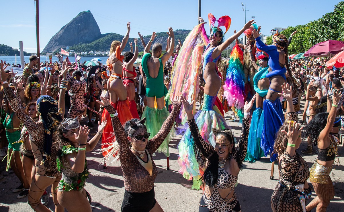 Carnaval 2025 Prefeitura do Rio recebe 685 inscrições para desfiles de