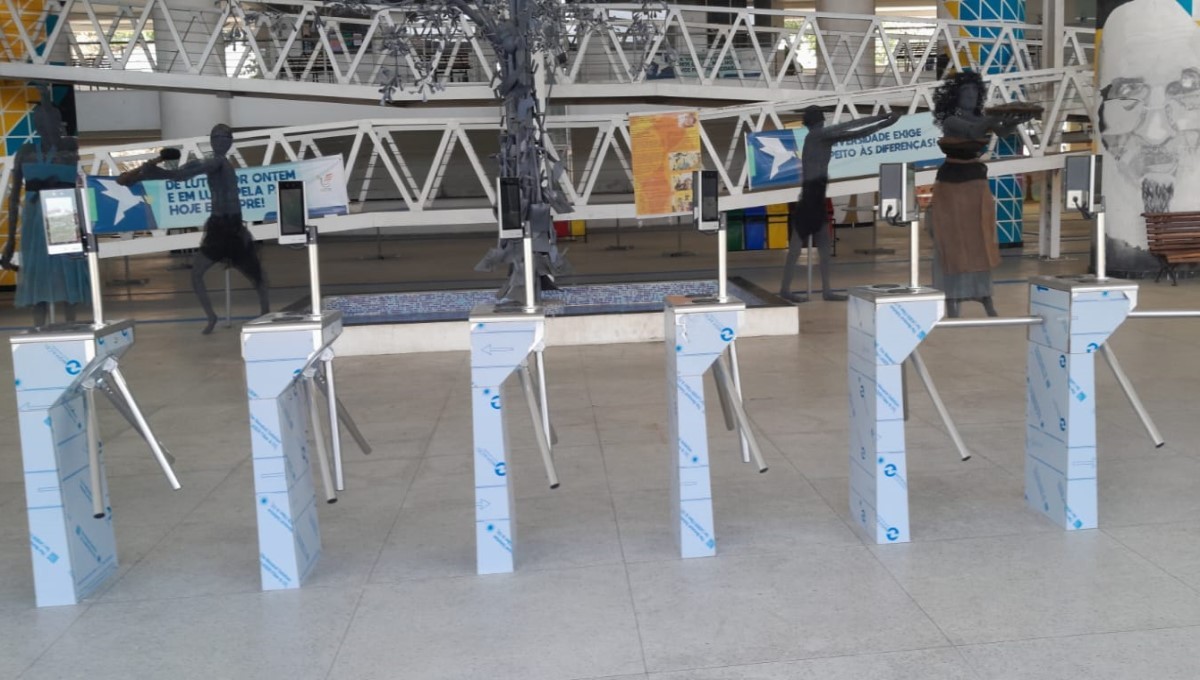 UEPB implanta catracas com reconhecimento facial e amplia vigilância eletrônica no campus de Campina Grande