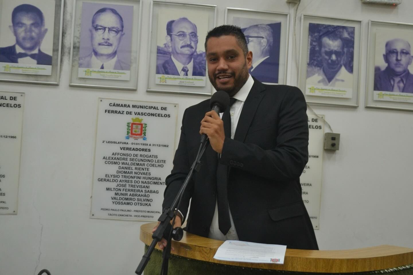 Justiça autoriza retorno de vereador investigado à Câmara de Ferraz