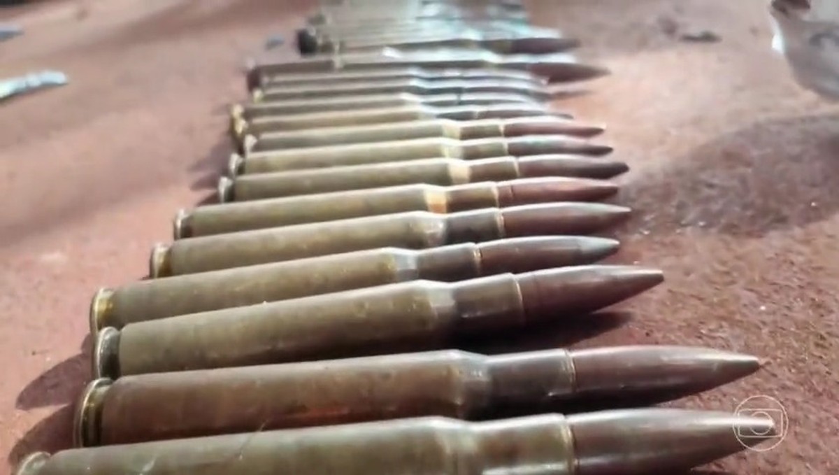 Operação da polícia contra o tráfico de drogas e armas deixa 9 mortos na fronteira de Brasil e Paraguai | Jornal Nacional