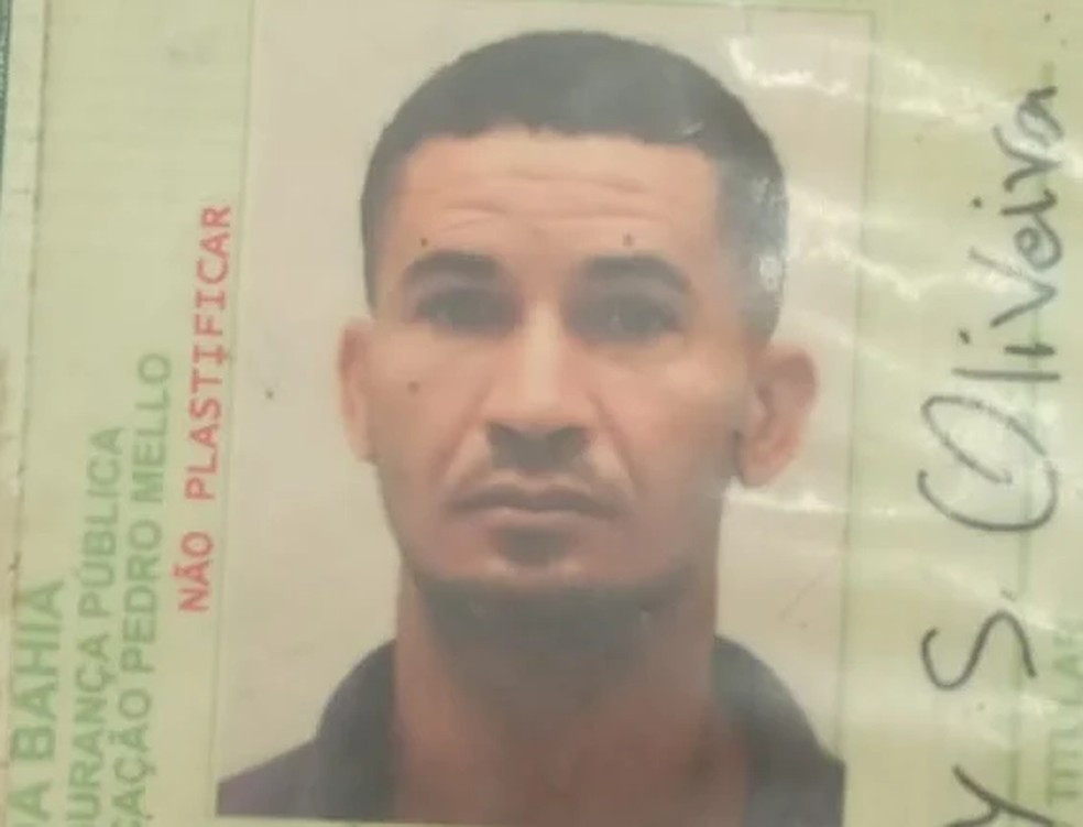 Homem de 34 anos foi morto a tiros em Feira de Santana — Foto: Acorda Cidade