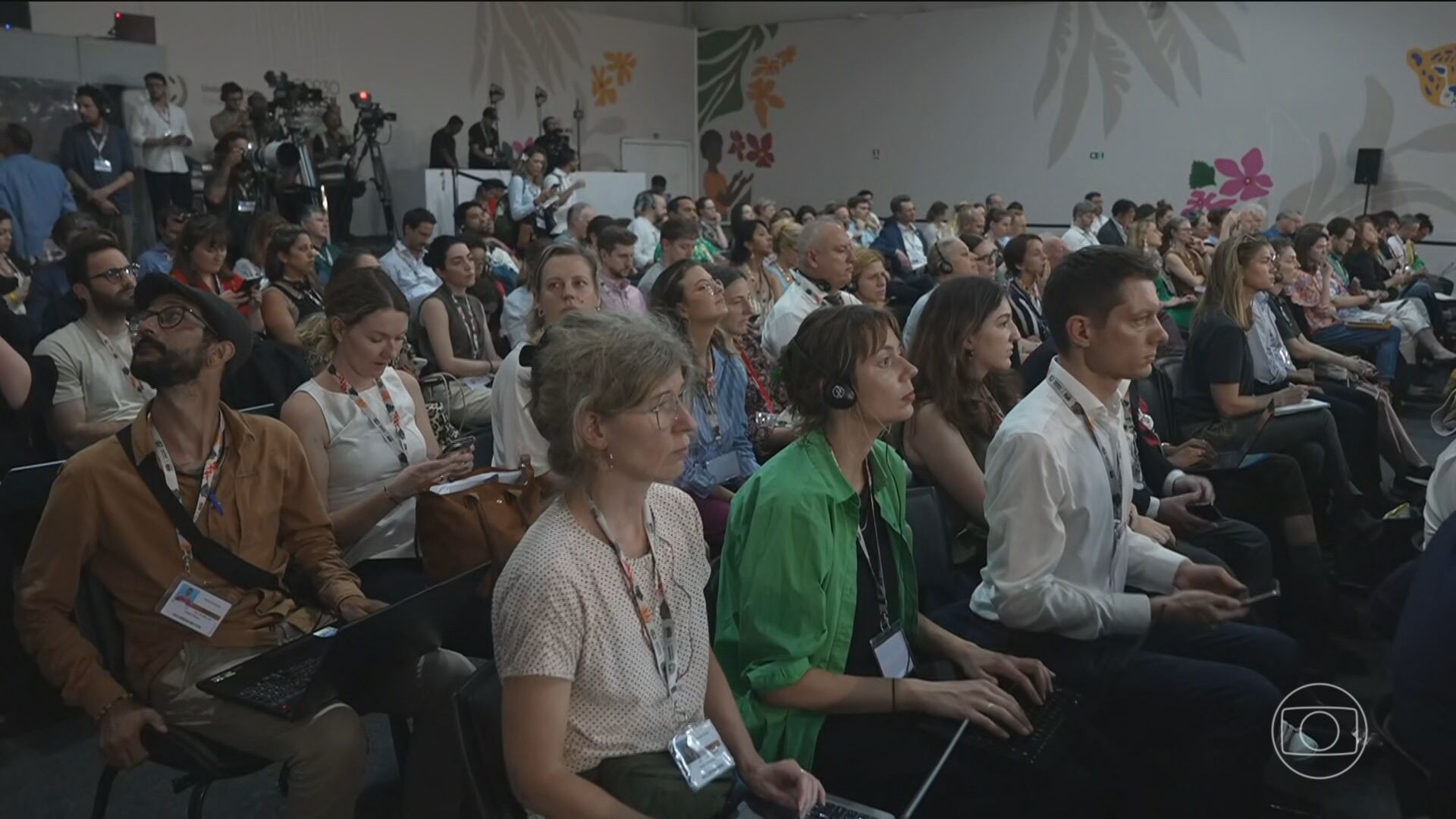 Na COP30, grupo de países concorda com plano que leve ao fim do uso dos combustíveis fósseis