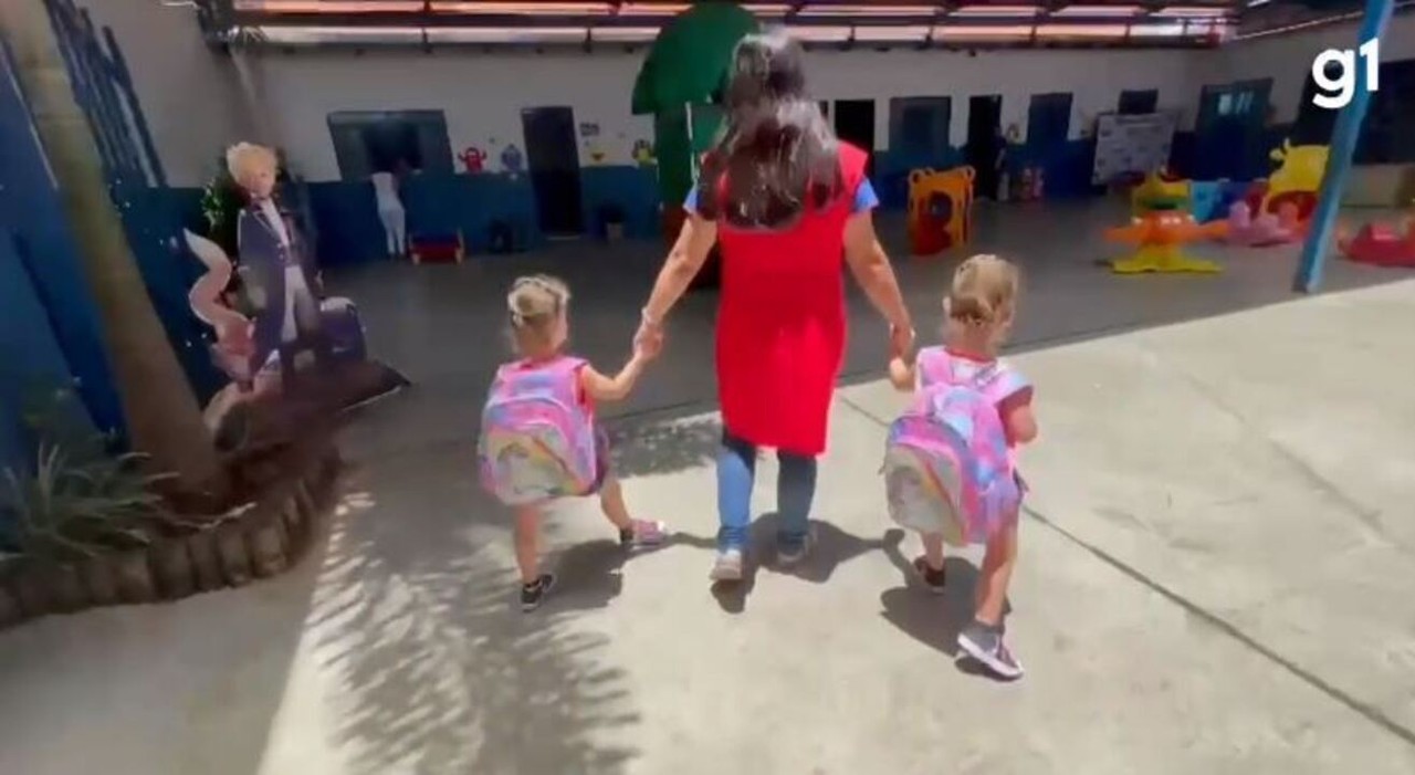 g-meas-helo-e-valentina-v-o-escola-pela-primeira-vez-um-ano-ap-s