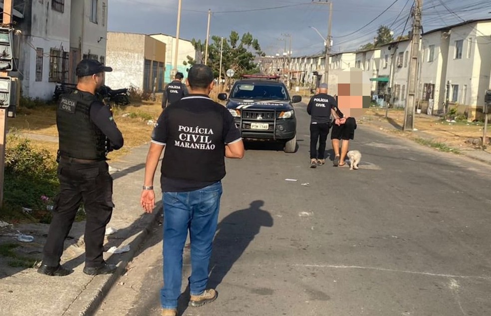 Operações prenderam cinco pessoas na Grande Ilha — Foto: Divulgação/Polícia Civil