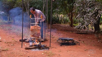 Sabores do Campo ensina receita de costela assada no fogo de chão