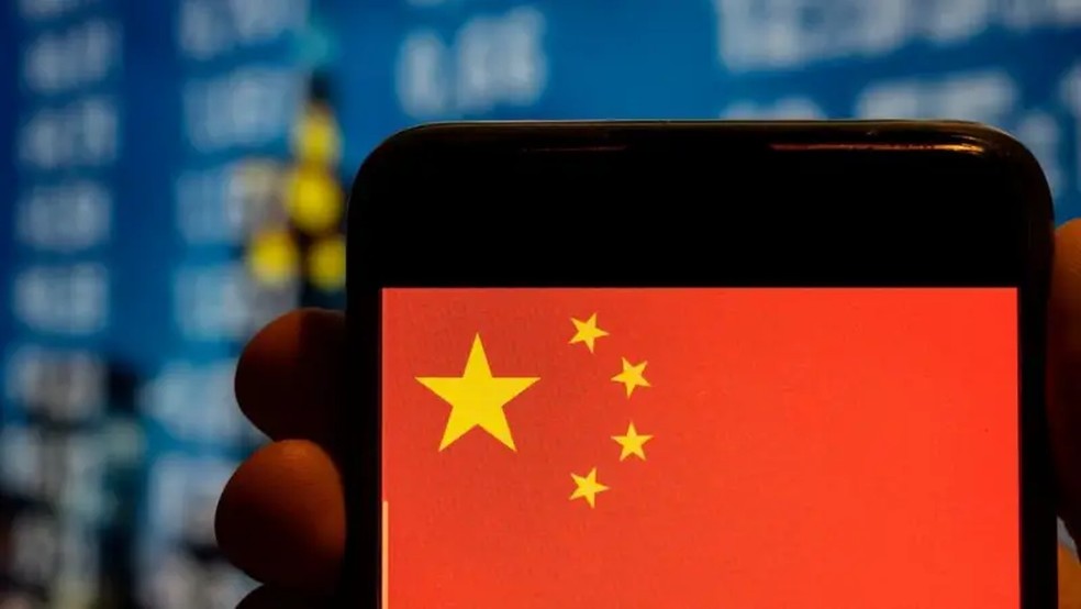 Por que a China considera uma ameaça a IA que imita as relações humanas — Foto: LightRocket via Getty Images (BBC)