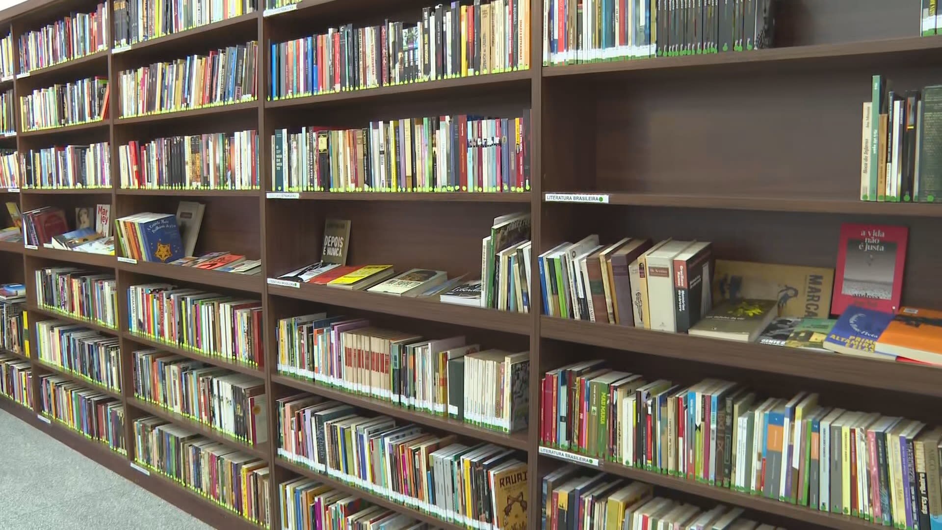 Primeira biblioteca para população em situação de rua é inaugurada em SP