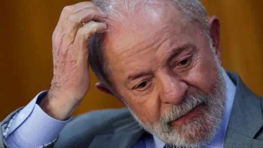 Governo Lula já trata tarifas como realidade e não espera recuo de Trump - Integrantes do governo Lula tratam as tarifas anunciadas por Trump como realidade e veem pouca chance dos EUA recuarem por enquanto