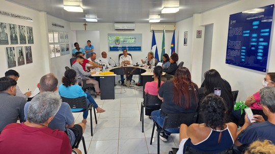 
Conselho Distrital de Fernando de Noronha discute problemas do setor de Controle Migratório da ilha