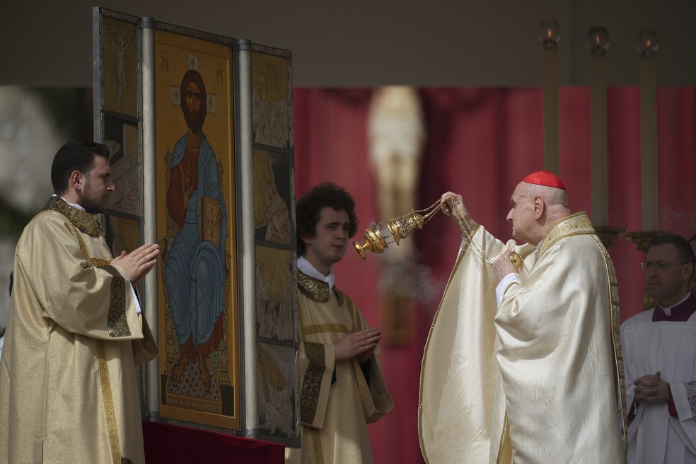 Missa de Páscoa do Vaticano neste domingo (20) — Foto: AP Photo/Andrew Medichini