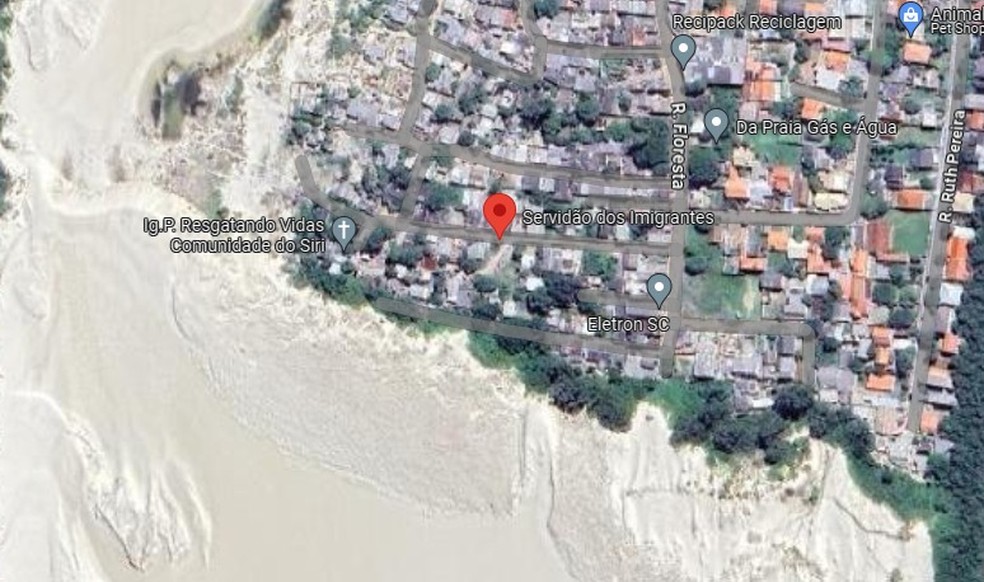 Servidão dos Imigrantes, bairro Ingleses, onde ocorreu ataque de Pitbull — Foto: Google Maps/Reprodução