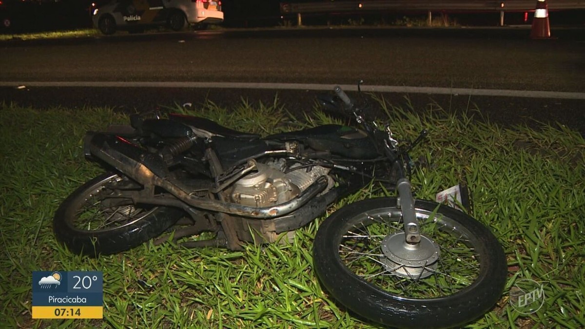 Motociclista Morre Após Colidir Com Carro E Ser Atropelado Na Rodovia