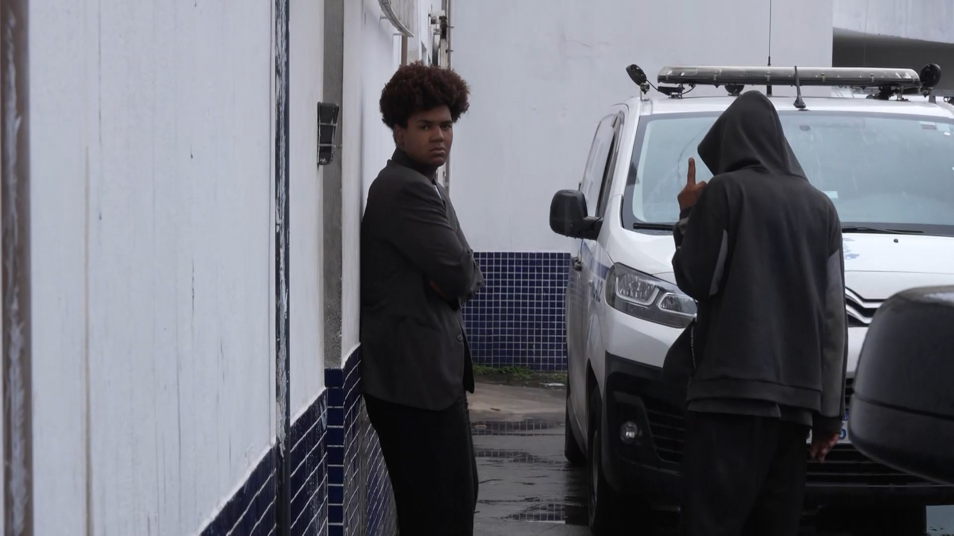 Faxineiro é preso após furtar R$ 50 mil escondidos em colchão em Vila Velha