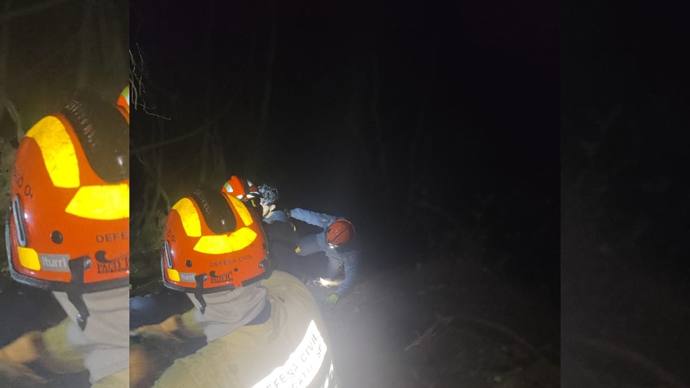 2 de 2
Jovem foi resgatado, encaminhado ao Pronto-Socorro Municipal e recebeu alta — Foto: Defesa Civil