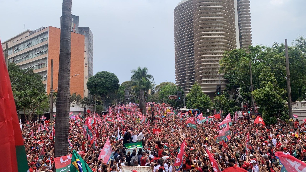 Em BH, Lula diz que governador é livre para apoiar quem quiser, mas não ...